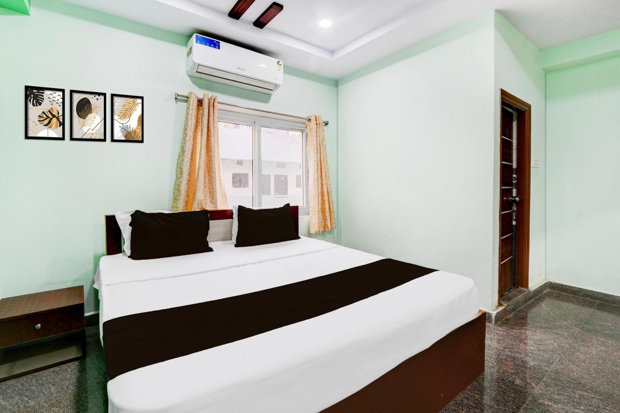 Hotel O Anoos Minarva Hyderabad Exterior photo